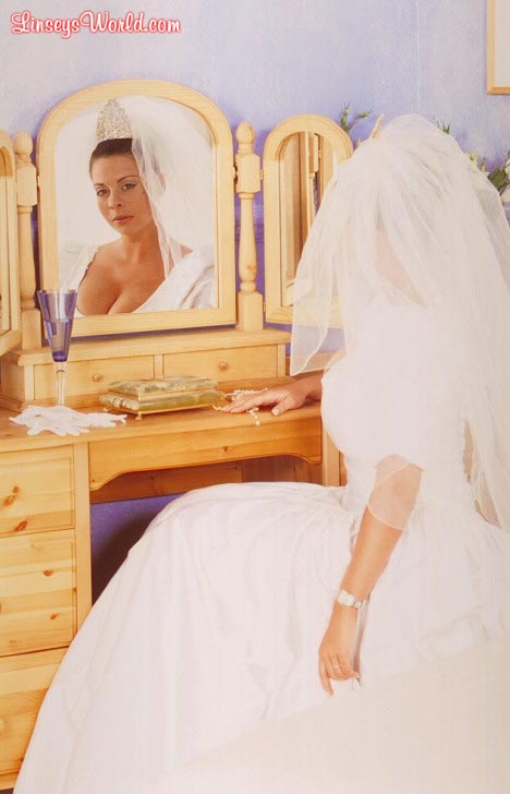Hot busty bride Linsey Dawn McKenzie â€“ The Boobs Blog